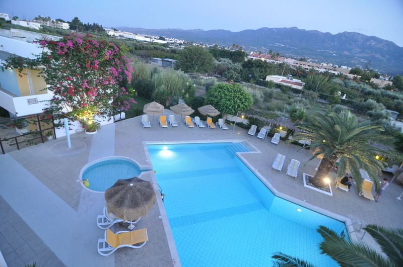 Отель Golden Star Relax - Adults Only 16 4*