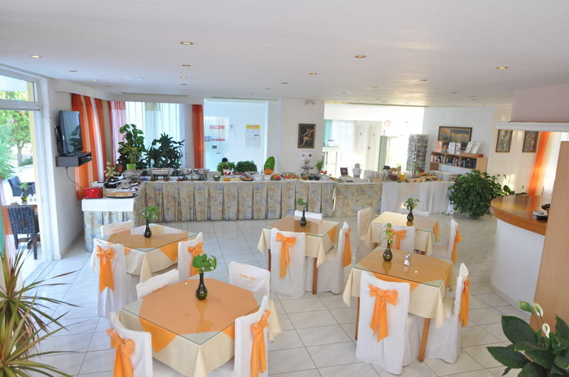 Отель Golden Star Relax - Adults Only 16